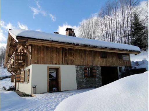 Chez La Fine Bed and Breakfast Les Gets Buitenkant foto