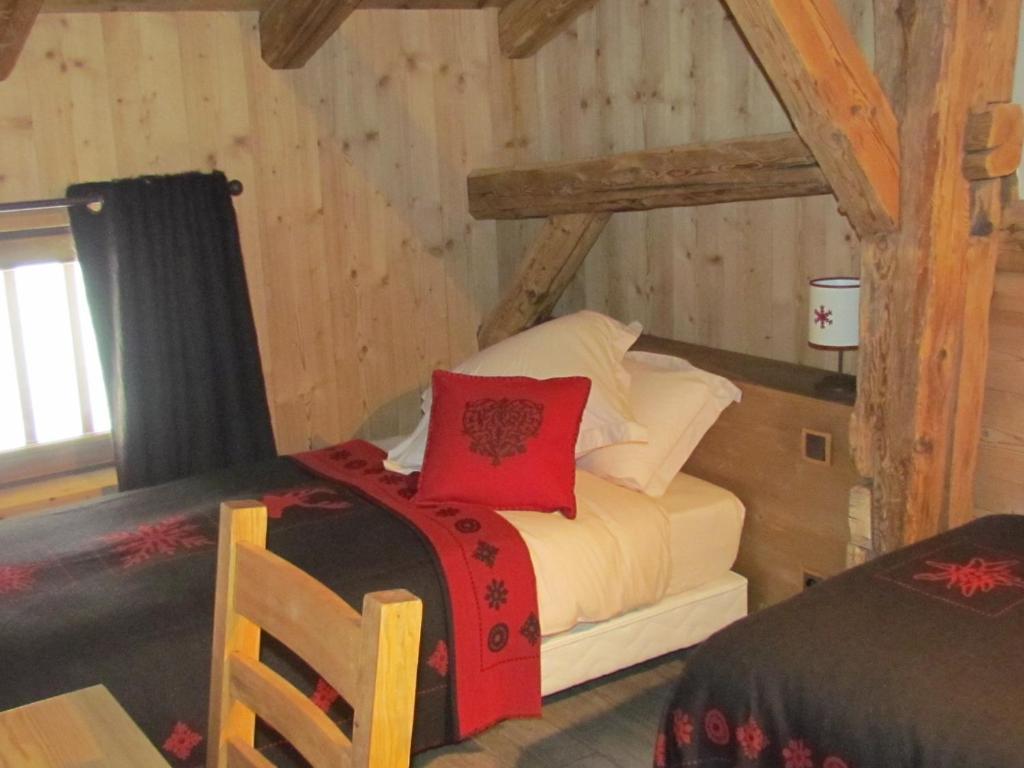 Chez La Fine Bed and Breakfast Les Gets Kamer foto