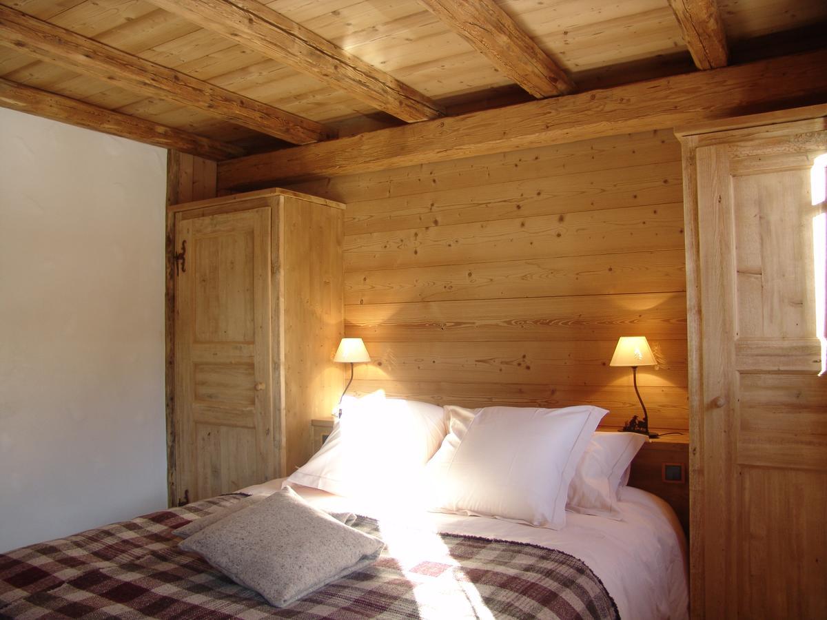 Chez La Fine Bed and Breakfast Les Gets Buitenkant foto